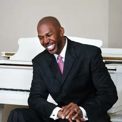 Headshot of Thurl Bailey, VP of Business Development, GTMS